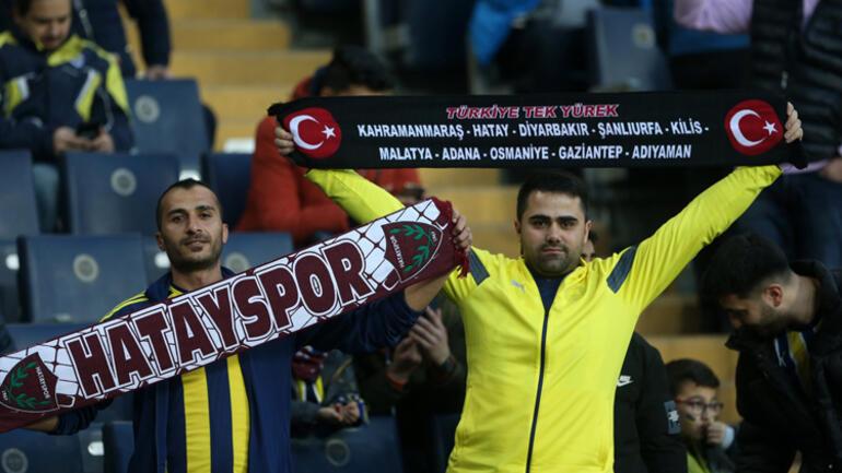 Fenerbahçe-Konyaspor maçında depremzedelere destek Yaralarımızı birlikte saracağız, bizim canımız Türkiye