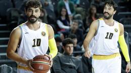 'Kraliçe'nin Ateş’i Gökhan Alkan’dan basketbol şov