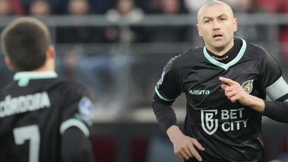 Burak Yılmaz ayrılığı açıkladı - 1