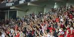 Sivasspor taraftarı maç saatine tepki gösteriyor